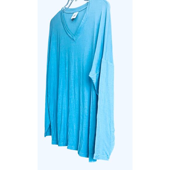 CABI LONG SLV PULL-OVER V-NECK TOP/T-SHIRT, WOMENS, L, SKY BLUE, RAYON/SPANDEX - Picture 4 of 11